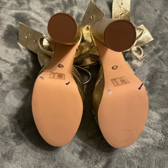 NEW Azalea Wang Crawley Platform Sandal - Picture 13 of 15